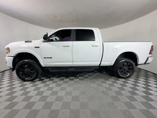 2022 RAM 2500 Laramie Crew Cab 4x4 6'4' Box