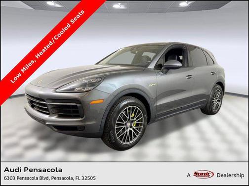 Quartzite Metallic 2019 Porsche Cayenne Cayenne E-Hybrid