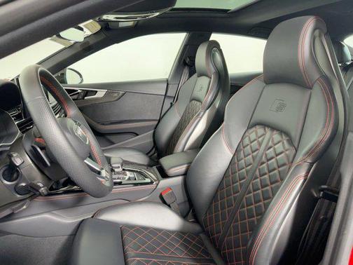 2024 Audi S5 3.0T Prestige