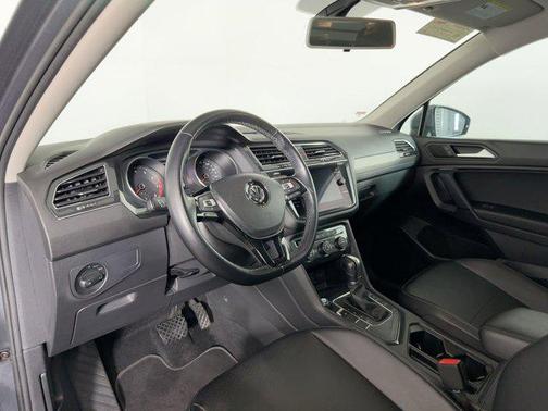 2019 Volkswagen Tiguan 2.0T SE