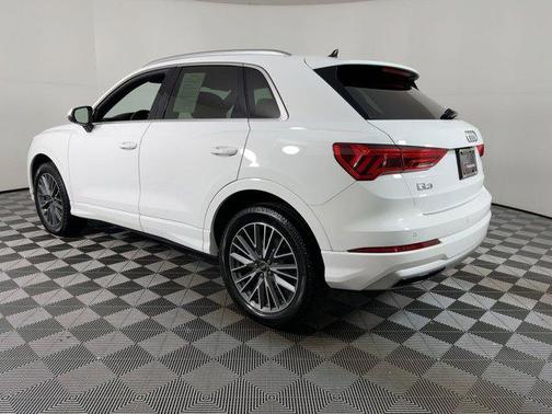 2021 Audi Q3 40 Premium