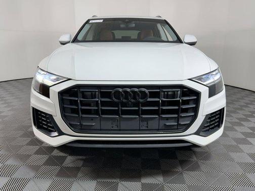 2022 Audi Q8 55 Premium Plus