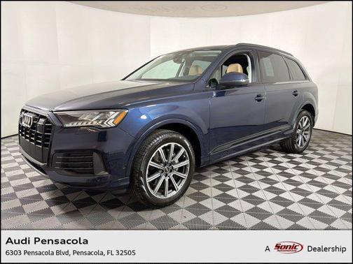 2023 Audi Q7 45 Premium Plus