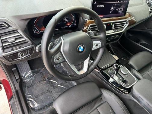 Aventurin Red Metallic 2023 BMW X3 xDrive30i