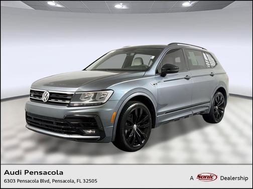 Platinum Gray Metallic 2021 Volkswagen Tiguan 2.0T SE R-Line Black