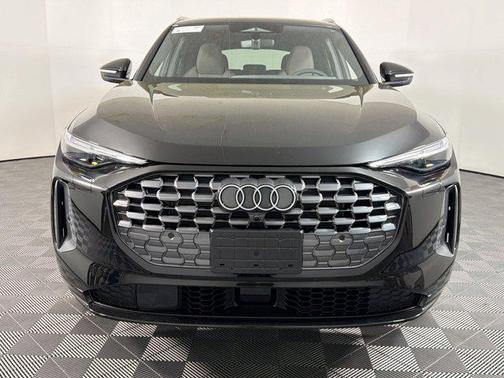 2026 Audi Q5 Premium Plus TFSI quattro S tronic