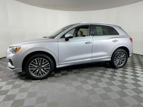 2022 Audi Q3 40 Premium