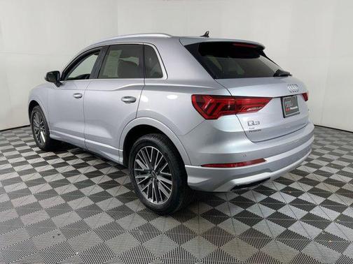 2022 Audi Q3 40 Premium