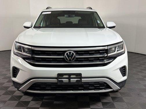 Pure White 2023 Volkswagen Atlas 3.6L SE w/Technology