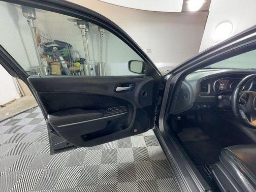 2018 Dodge Charger SXT Plus