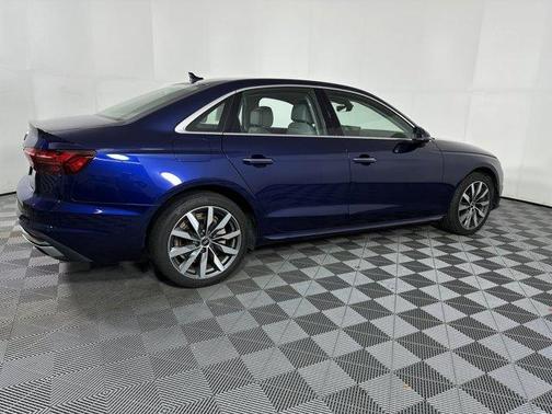 2022 Audi A4 40 Premium Plus