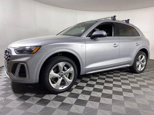 Florett Silver Metallic 2022 Audi Q5 45 S line Premium Plus