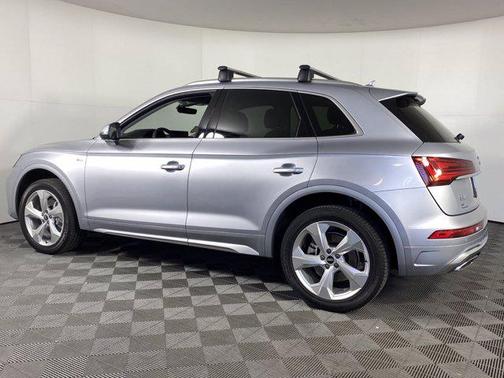 Florett Silver Metallic 2022 Audi Q5 45 S line Premium Plus