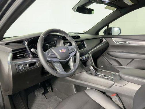 2020 Cadillac XT5 Luxury