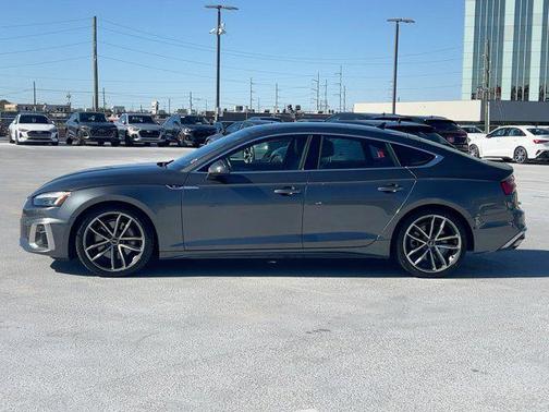 Daytona Gray Metallic 2022 Audi A5 Sportback 45 S Line Prestige