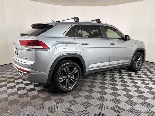 2022 Volkswagen Atlas Cross Sport 2.0T SEL