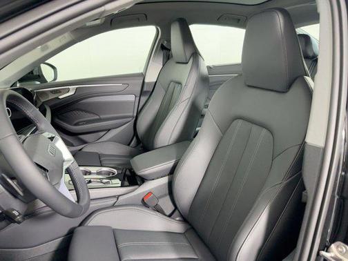 2026 Audi A6 Premium Plus quattro S tronic