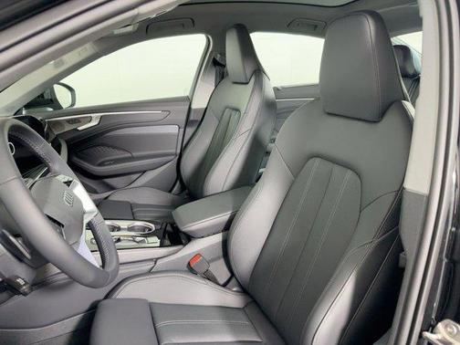 Mythos Black Metallic 2026 Audi A6 Premium Plus quattro S tronic