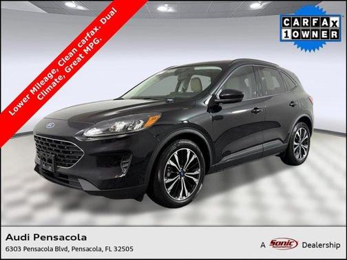 AGATE BLACK METALLIC 2022 Ford Escape SE