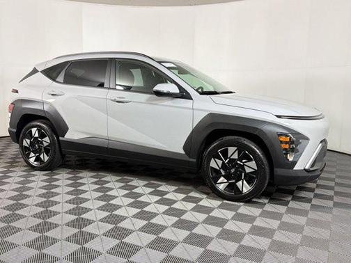 Cyber Gray Metallic 2025 Hyundai KONA SEL