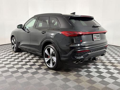 Mythos Black Metallic 2026 Audi SQ5 3.0T Premium Plus
