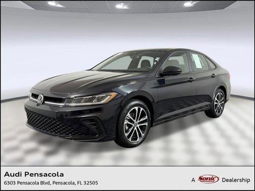 Deep Black Pearl 2025 Volkswagen Jetta 1.5T Sport