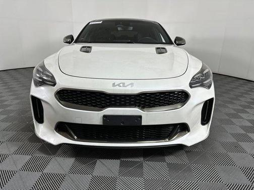 2022 Kia Stinger GT-Line