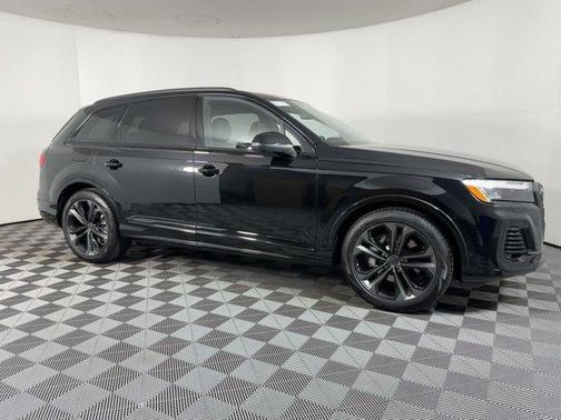 2026 Audi Q7 55 Premium Plus