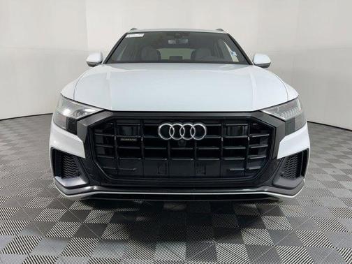 2021 Audi Q8 55 Premium Plus