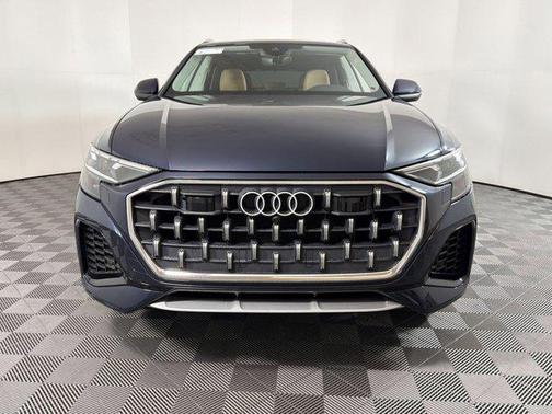 2024 Audi Q8 55 Premium Plus