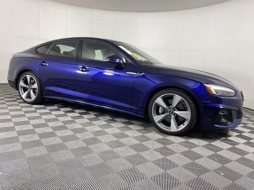 Photo 2 of 41 of 2021 Audi A5 2.0T Prestige