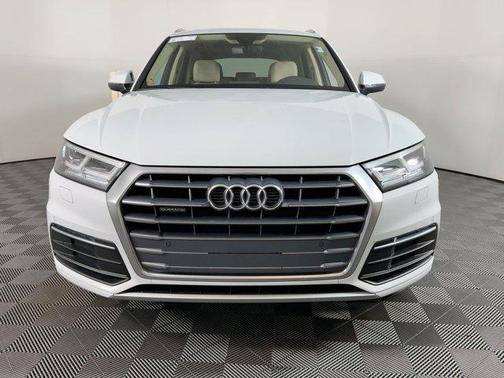 2020 Audi Q5 45 Premium Plus