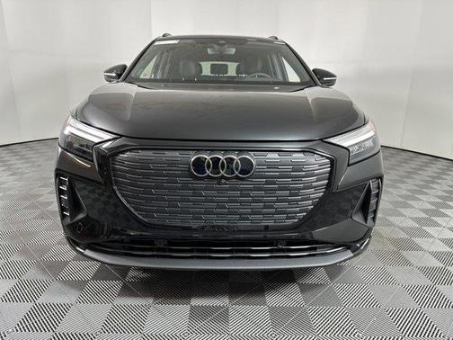 2025 Audi Q4 e-tron Premium 45 quattro