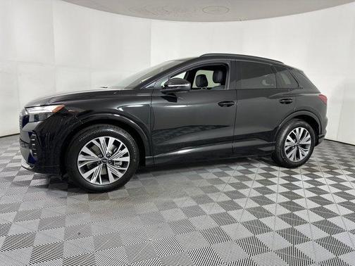 2025 Audi Q4 e-tron Premium 45 quattro