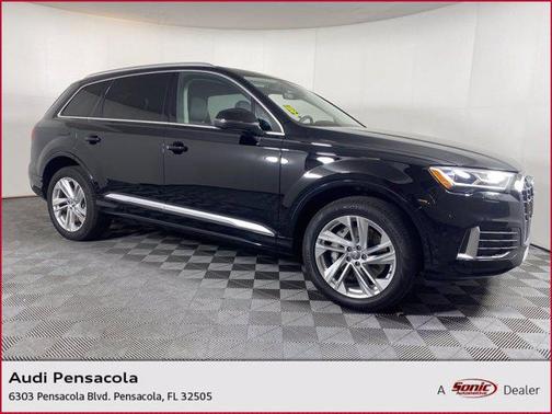 2020 Audi Q7 45 Premium Plus