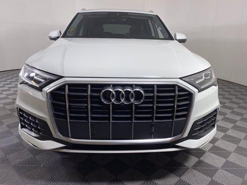 Carrara White 2021 Audi Q7 45 Premium Plus
