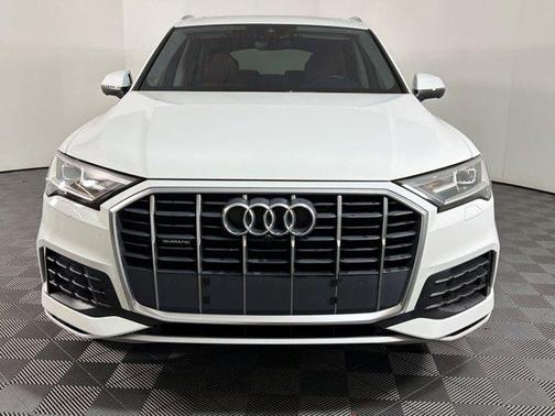 Carrara White 2021 Audi Q7 45 Premium Plus