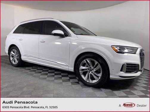 Carrara White 2021 Audi Q7 45 Premium Plus