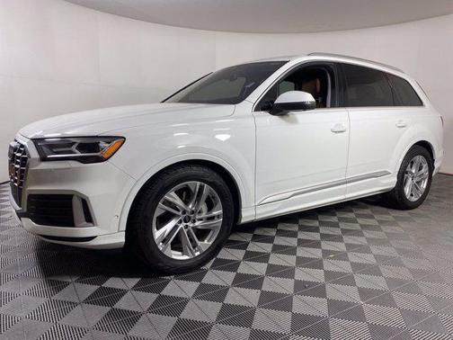 Carrara White 2021 Audi Q7 45 Premium Plus