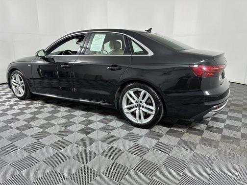 2024 Audi A4 45 S line Premium Plus