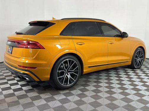 Dragon Orange Metallic 2020 Audi SQ8 4.0T Prestige