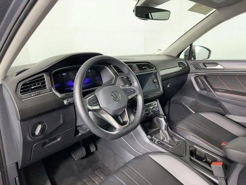 2024 Volkswagen Tiguan 2.0T Wolfsburg Edition