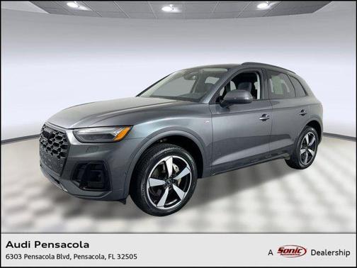 2022 Audi Q5 45 S line Prestige