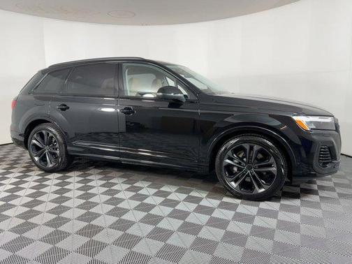 2026 Audi Q7 55 Premium Plus