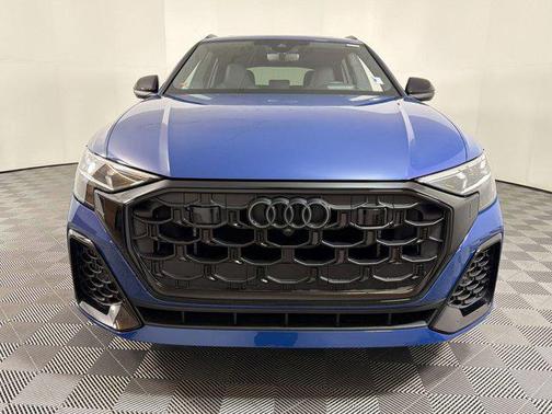 2025 Audi SQ8 4.0T Prestige