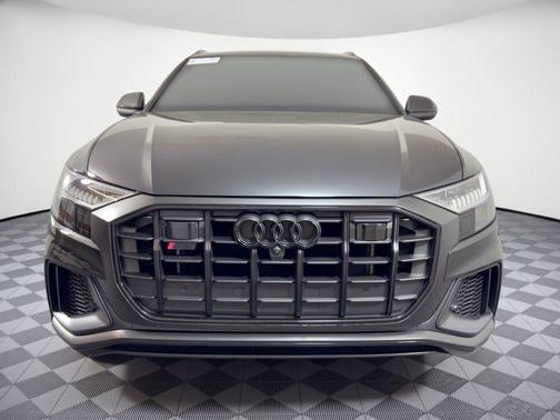 Mythos Black Metallic 2023 Audi SQ8 4.0T Prestige