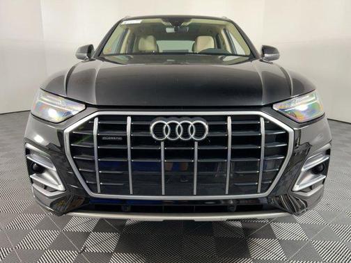 2022 Audi Q5 40 Premium