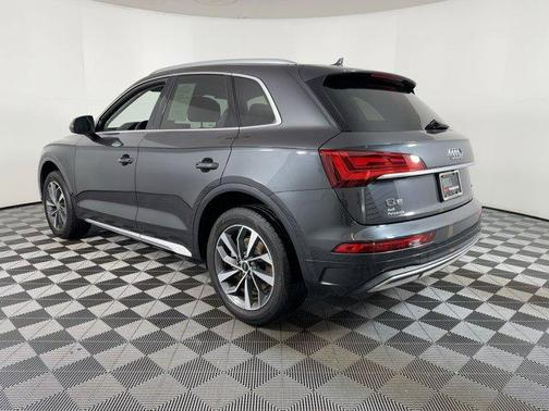 2021 Audi Q5 45 Premium Plus