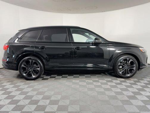 2026 Audi Q7 55 Premium Plus