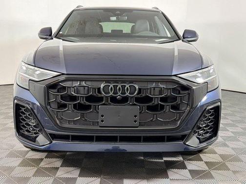 Waitomo Blue Metallic 2026 Audi Q8 55 Premium Plus